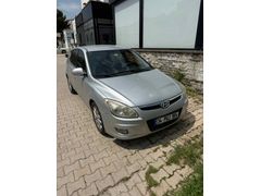 Sahibinden Hyundai i30 1.6 CRDi Team 2010 Model 