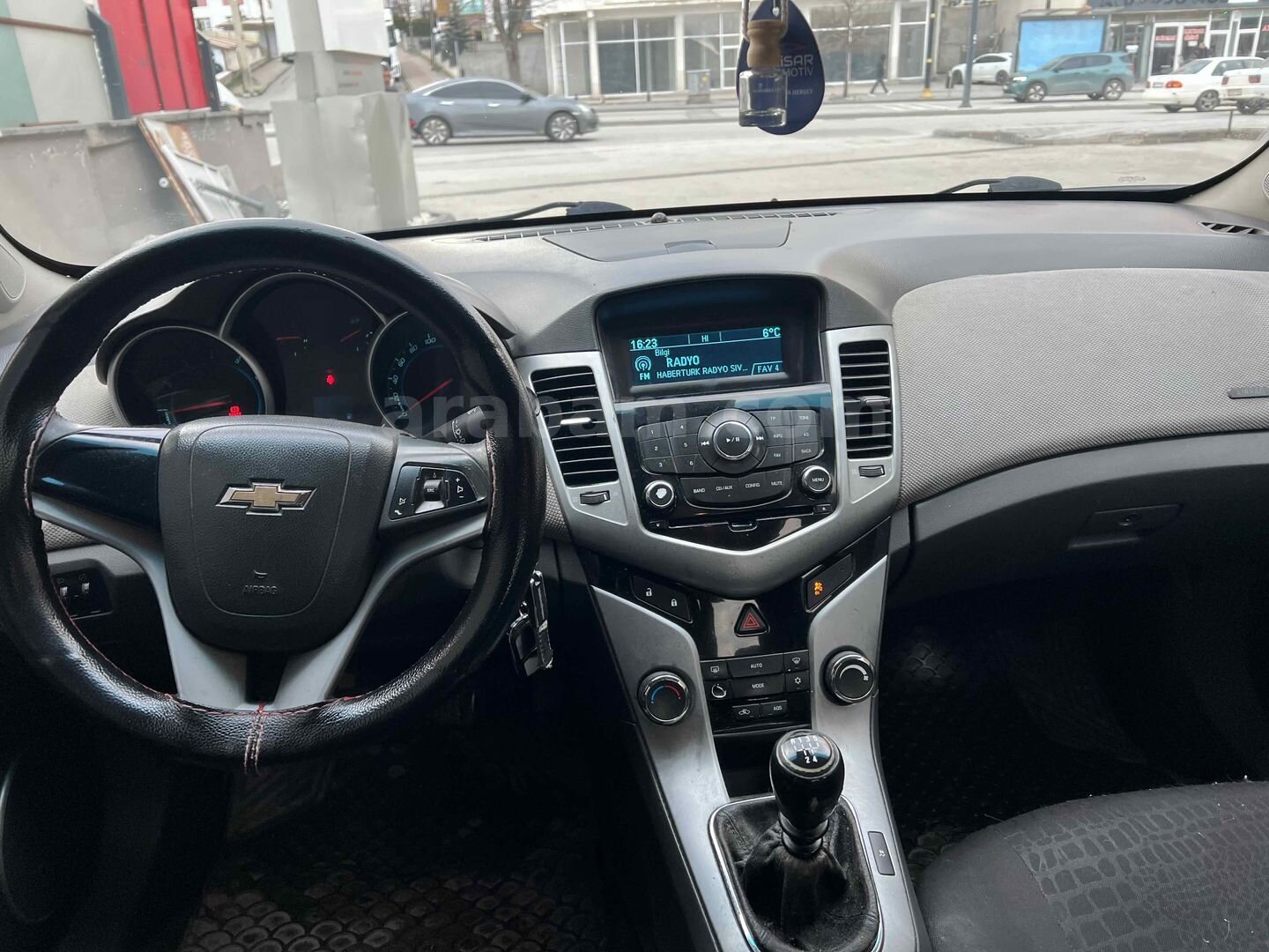 DEĞİŞENSİZ ACİLİYETTEN Bu Fiyat Chevrolet Cruze 1.6 LS 2010 Model 6