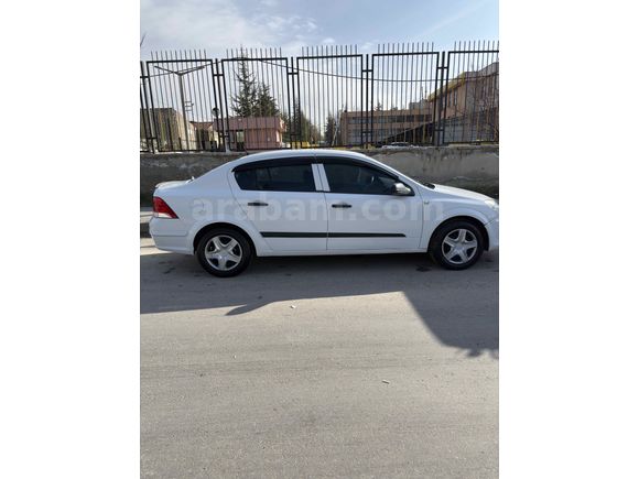Sahibinden Opel Astra 1.3 CDTI Essentia 2008 Model 