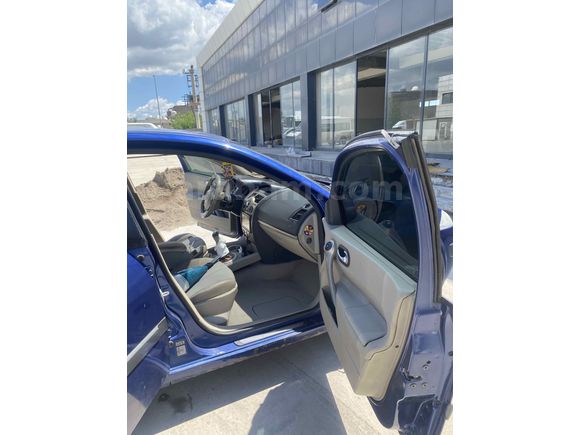 Sahibinden Renault Megane 1.5 dCi Privilege 2005 Model 