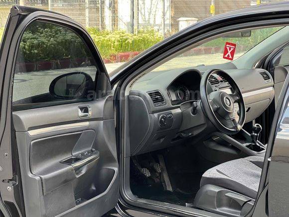 Sahibinden Volkswagen Jetta 1.6 TDi Primeline 2010 Model 