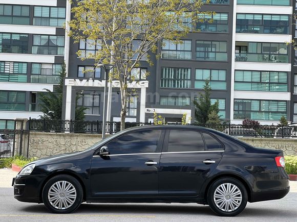 Sahibinden Volkswagen Jetta 1.6 TDi Primeline 2010 Model 