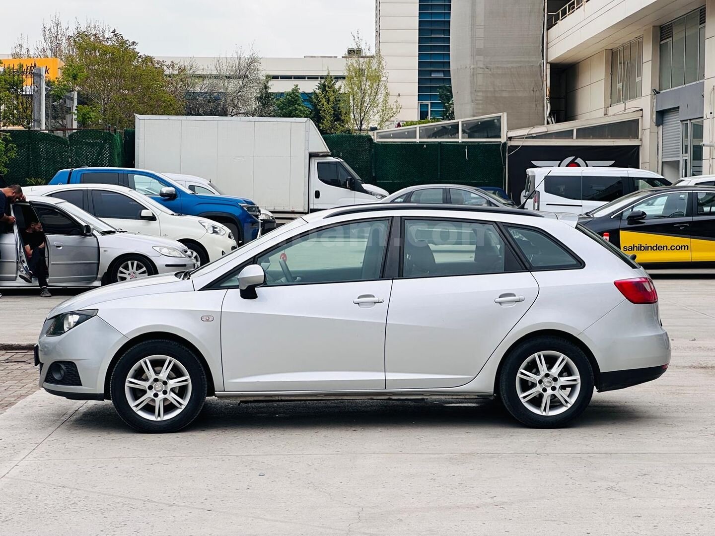 Galeriden Seat Ibiza 1.4 Sport Tourer Reference 2012 Model Ankara 183.000 km Gri (Gümüş) 6