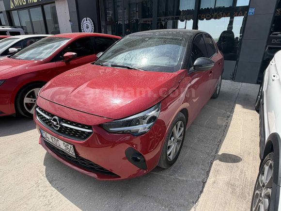 Opel Corsa 1.2 Elegance 2022  HATASIZ BOYASIZZ