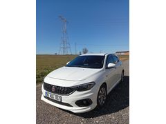 Acil Sahibinden Fiat Egea 1.4 Fire Urban Plus 2019 Model  109.500 km Beyaz