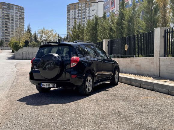 Hatasız - Tramersiz -Titizlikle Kullanılmış Full RAV4