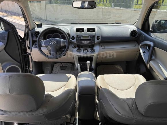 Hatasız - Tramersiz -Titizlikle Kullanılmış Full RAV4