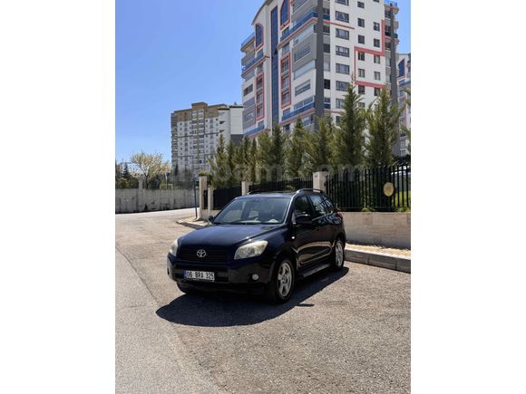 Hatasız - Tramersiz -Titizlikle Kullanılmış Full RAV4