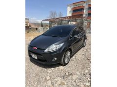 Sahibinden Ford Fiesta 1.4 Titanium 2010 Model  206.000 km Füme