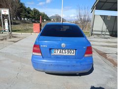 Sahibinden Volkswagen Bora 1.6 2000 Model 300 bin km de klimalı maviş voswagen bora