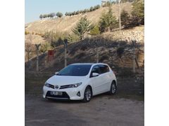 İlk Sahibinden Toyota Auris 1.4 D-4D Active Skypack M/M 2013 Model 