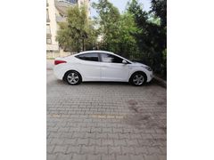 Sahibinden Hyundai Elantra 1.6 D-CVVT Style 2013 Model  178.000 km Beyaz