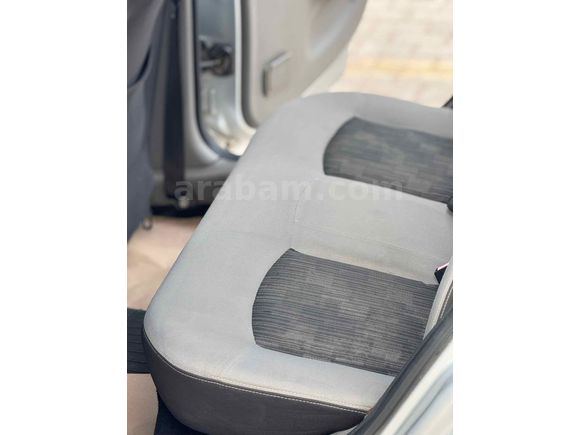 Galeriden Renault Symbol 1.5 dCi Expression 2009 Model Antalya