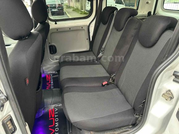 Sahibinden Renault Kangoo Multix 1.5 dCi Authentique 2009 Model 