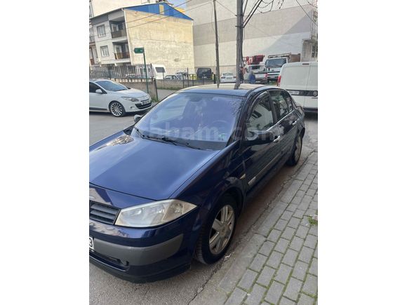 Megane 1.6 Dynamique 2004 Model 