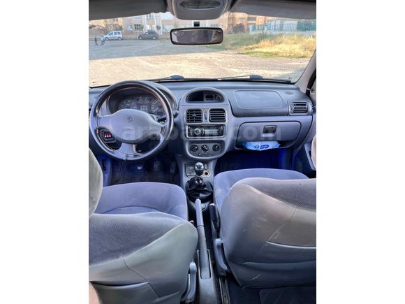 Sahibinden Renault Clio 1.4 RTA 2000 Model 