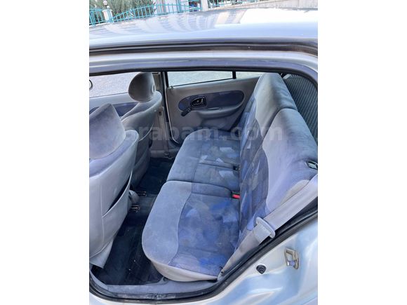 Sahibinden Renault Clio 1.4 RTA 2000 Model 