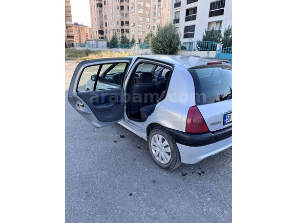Sahibinden Renault Clio 1.4 RTA 2000 Model 
