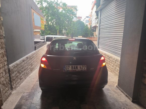 Sahibinden Peugeot 207 1.4 HDi Trendy 2010 Model