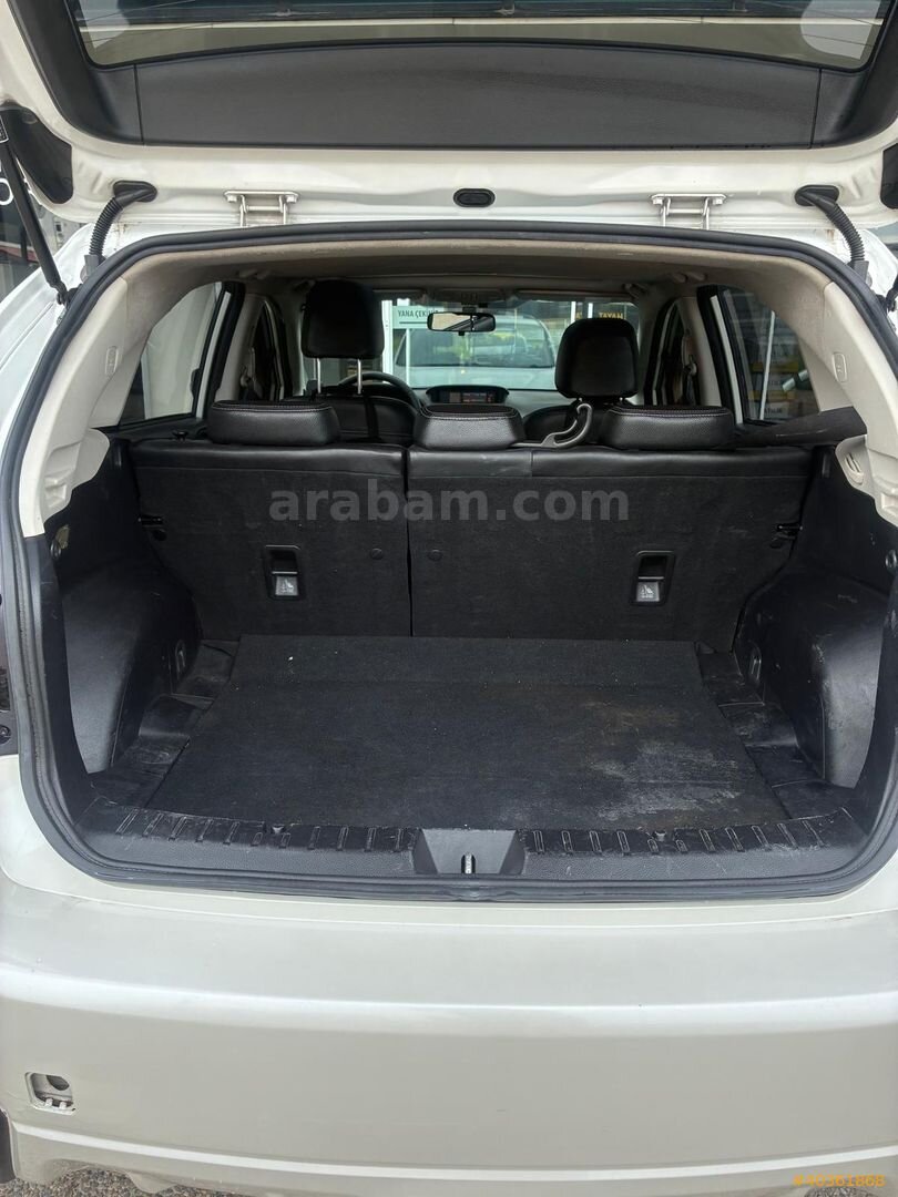 SUBARU XV 1.6 AWD CVT ELEGANCE - SUNROOF - DERİ KOLTUK 7