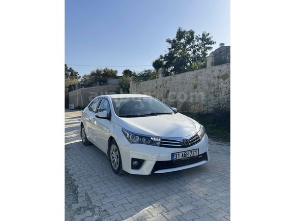 Sahibinden Toyota Corolla 1.4 D-4D Touch 2015 Model 