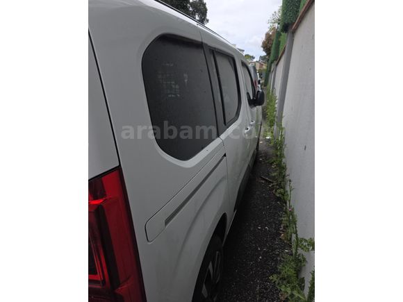 Sahibinden Opel Combo 1.5 CDTI Ultimate 2024 Model