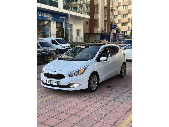 Sahibinden Kia Ceed 1.6 CRDi Concept Plus 2013 Model 