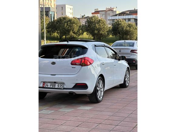 Sahibinden Kia Ceed 1.6 CRDi Concept Plus 2013 Model 