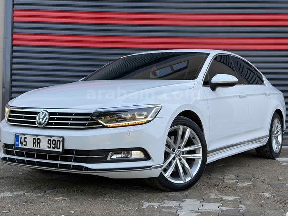 Sahibinden Volkswagen Passat 1.6 TDi BlueMotion Highline 2015 Model  113.000 km Beyaz