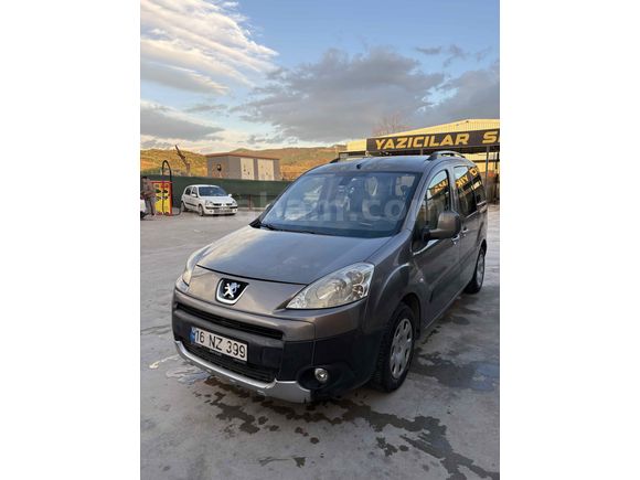 Sahibinden Peugeot Partner 1.6 HDI Premium 2009 Model  248.000 km Gri (metalik)