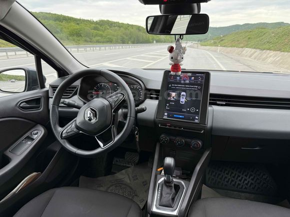 Sahibinden Renault Clio 1.0 TCe Joy 2022 Model 