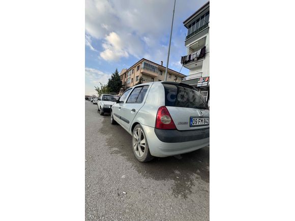 Sahibinden Renault Clio 1.4 Dynamique 2004 Model  153.000 km Gri