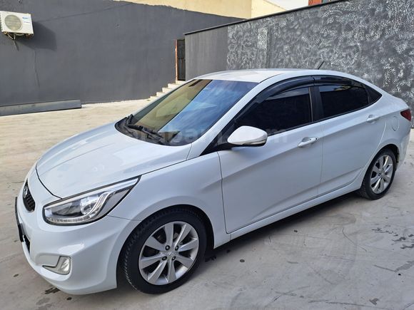 Sahibinden Hyundai Accent Blue 1.6 CRDI Prime 2018 Model 