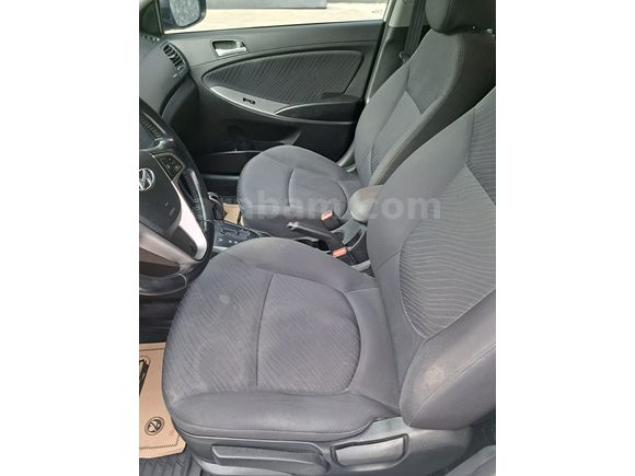 Sahibinden Hyundai Accent Blue 1.6 CRDI Prime 2018 Model 