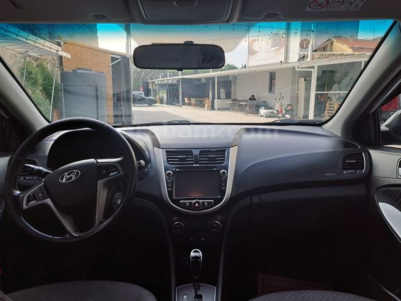 Sahibinden Hyundai Accent Blue 1.6 CRDI Prime 2018 Model 