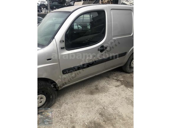 Fiat doblo sol ön kapı