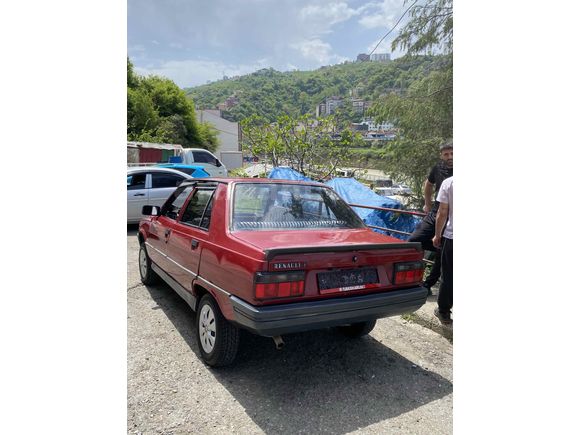 Sahibinden Renault R 9 1.4 Broadway 1994 Model 
