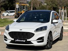 ALTUNDAĞ OTOMOTİV'Den/2022/FORD/KUGA/STLİNE/1.700.000 KREDİ