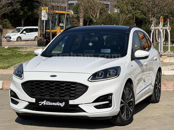 ALTUNDAĞ OTOMOTİV'Den/2022/FORD/KUGA/STLİNE/1.700.000 KREDİ