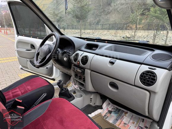 YENER OTOMOTİV'DEN 2003 KANGO DEĞİŞENSİZ OTOMOBİL RUHSATLI