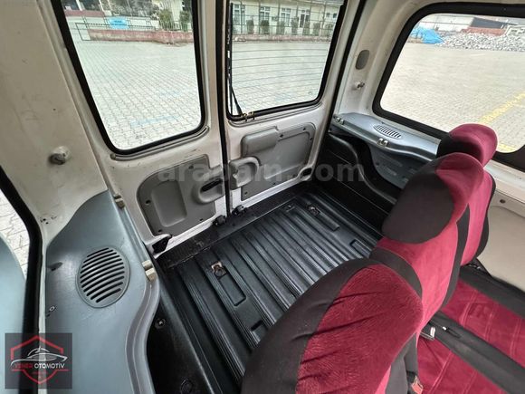 YENER OTOMOTİV'DEN 2003 KANGO DEĞİŞENSİZ OTOMOBİL RUHSATLI
