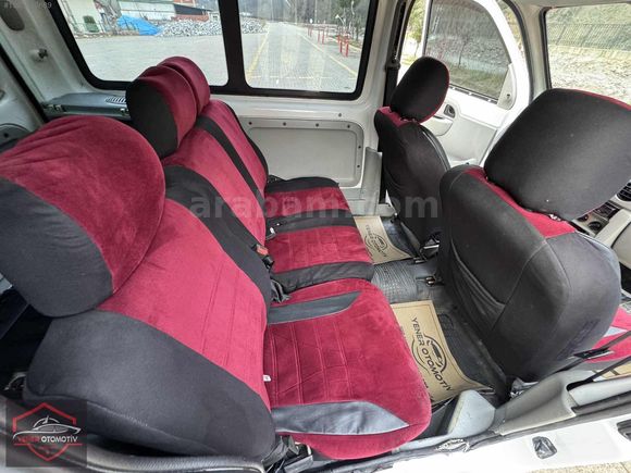 YENER OTOMOTİV'DEN 2003 KANGO DEĞİŞENSİZ OTOMOBİL RUHSATLI