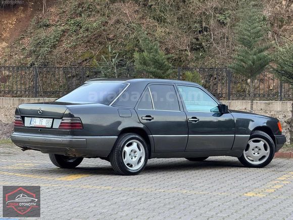 YENER OTOMOTİV'DEN 90 MODEL MERCEDES 200E