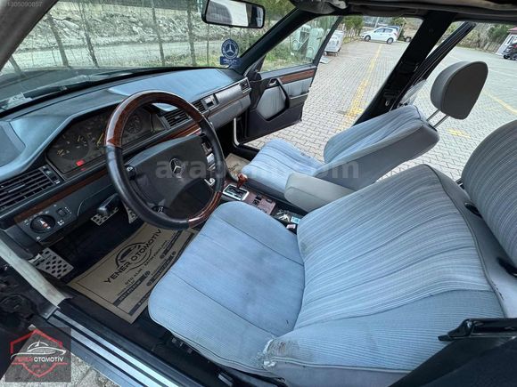 YENER OTOMOTİV'DEN 90 MODEL MERCEDES 200E