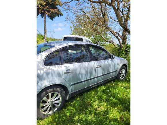 Bakımlı VW Passat 1.8 125 Basic