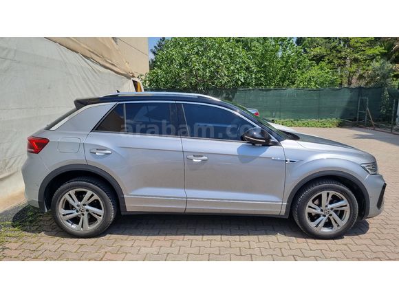 Sahibinden Volkswagen T-Roc 1.5 TSI R-Line 2023 Model Kocaeli 33.000 km Gri (Gümüş)