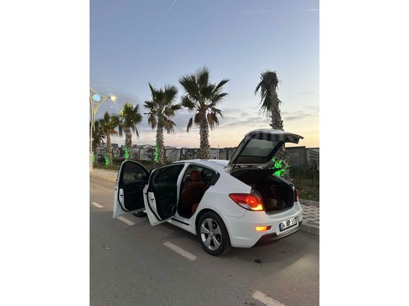 DEĞİŞENSİZ Chevrolet Cruze 1.6 LT Plus 2012 