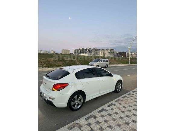 DEĞİŞENSİZ Chevrolet Cruze 1.6 LT Plus 2012 