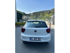 İLK SAHİBİNDEN DÜŞÜK KİLOMETRELİ BOYASIZ DEĞİŞENSİZ POLO