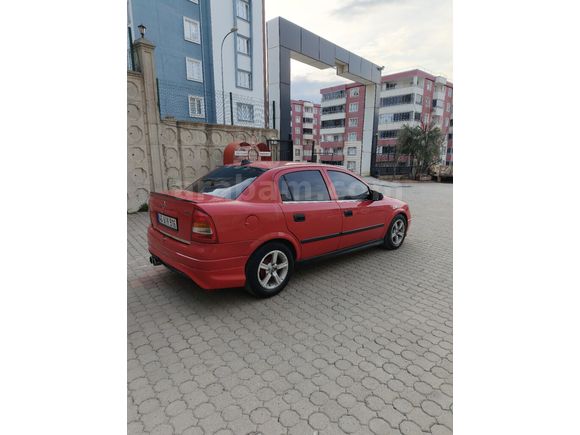 Opel Astra 1.6 CD